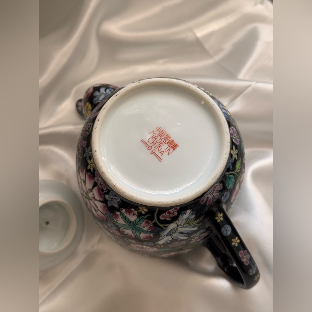 Vintage Chinese Tea Pot (flawless except few speckles INSIDE) ceramic - Picture 10 of 12
